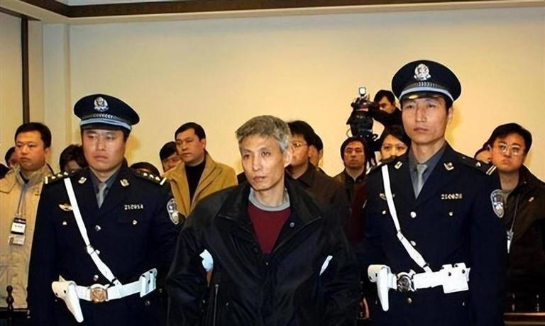 AA1nF158.img?w=768&h=460&m=6&x=18&y=142&s=629&d=124